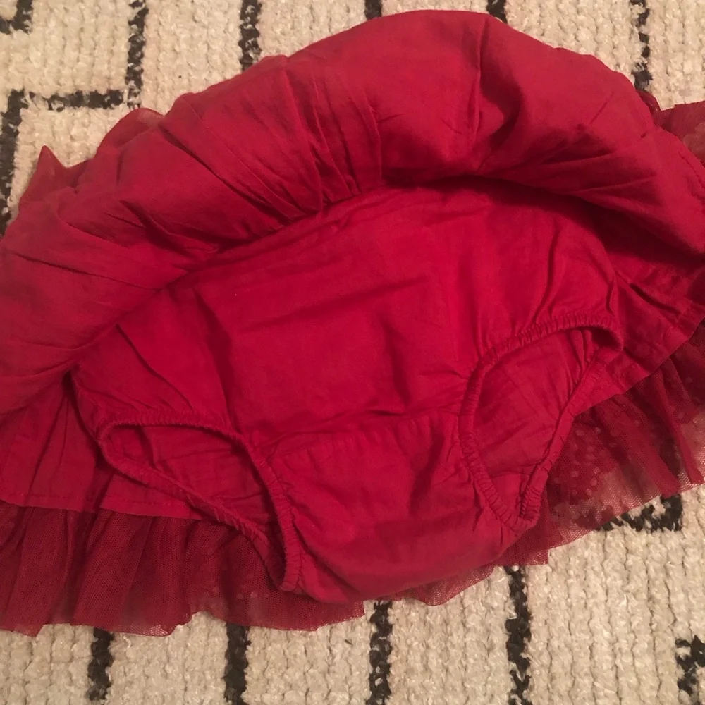 Baby Gap polka dot skirt